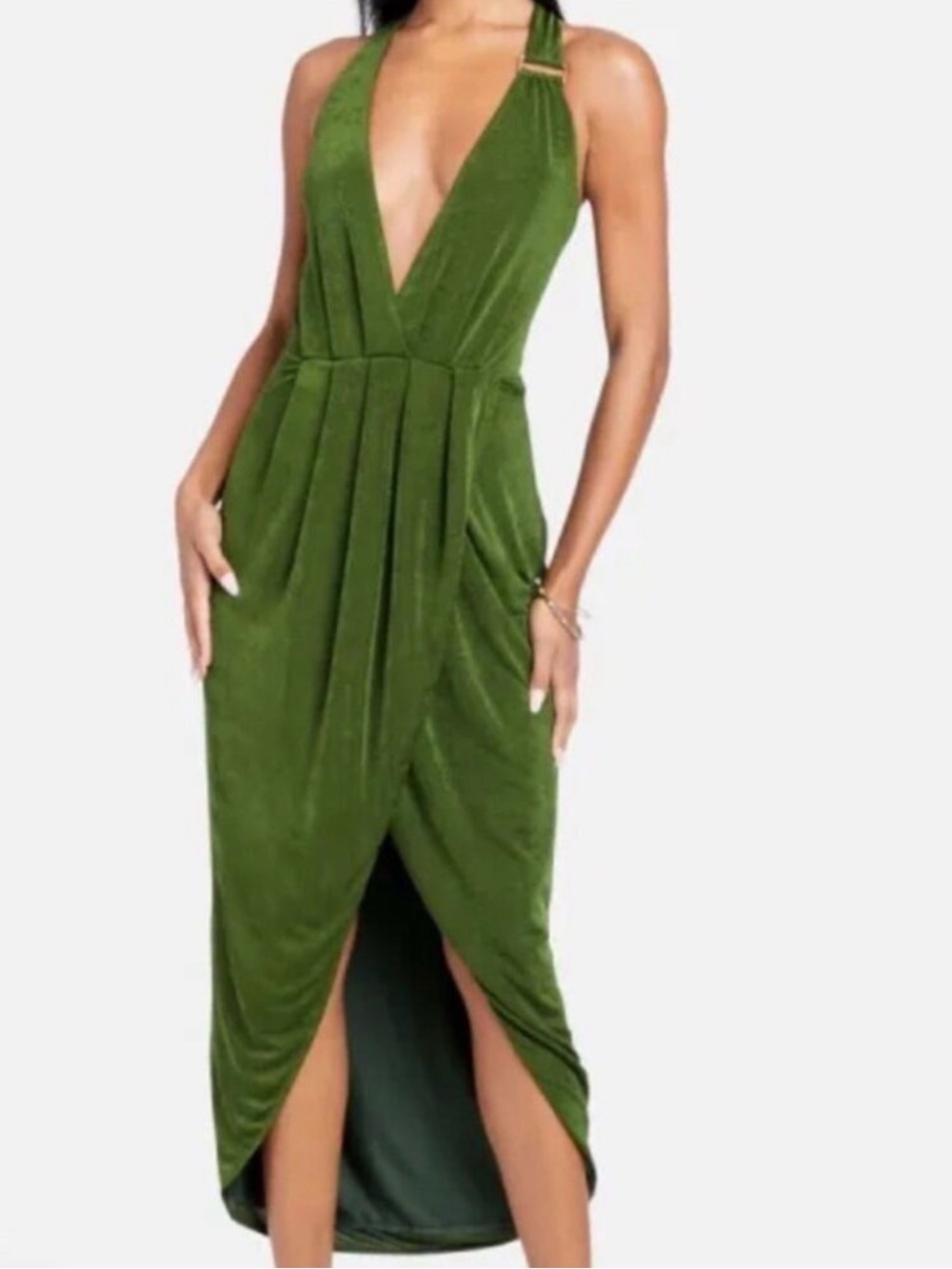 bebe Olive Green One-Shoulder Deep V Midi Dress

NWT - SIZE SMALL